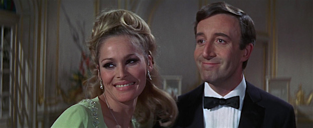 A scene from Casino Royale (1967).