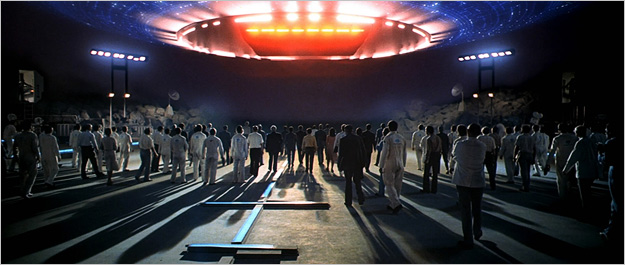 A scene from Close Encounters of the Third Kind